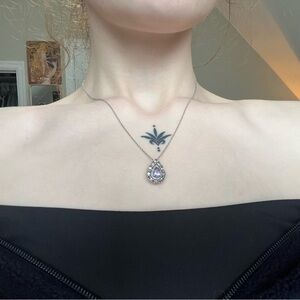 SILVER AND AMETHYST PENDANT AND CHAIN